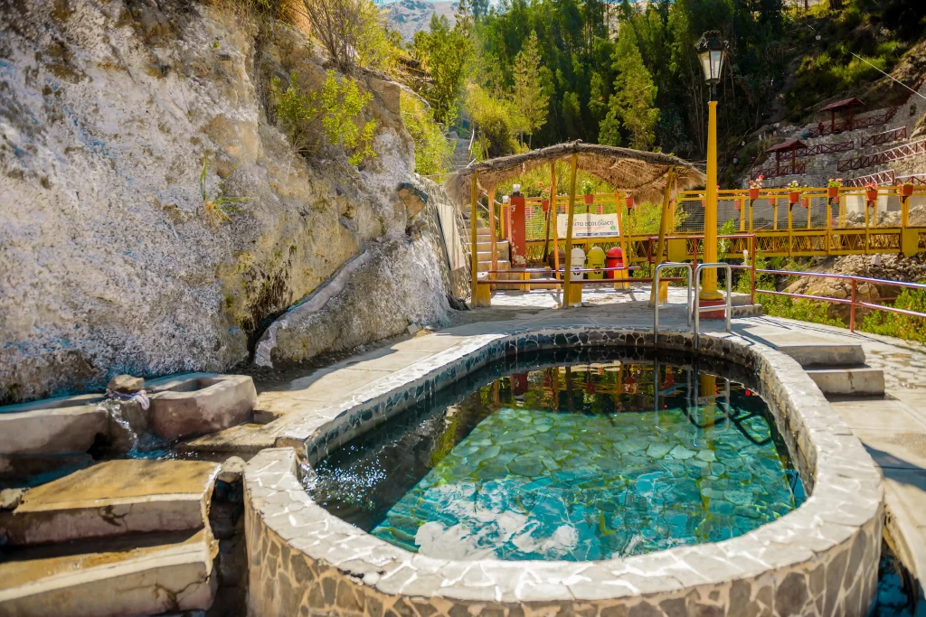 Baños Termales de Putina Ticaco, Tarata