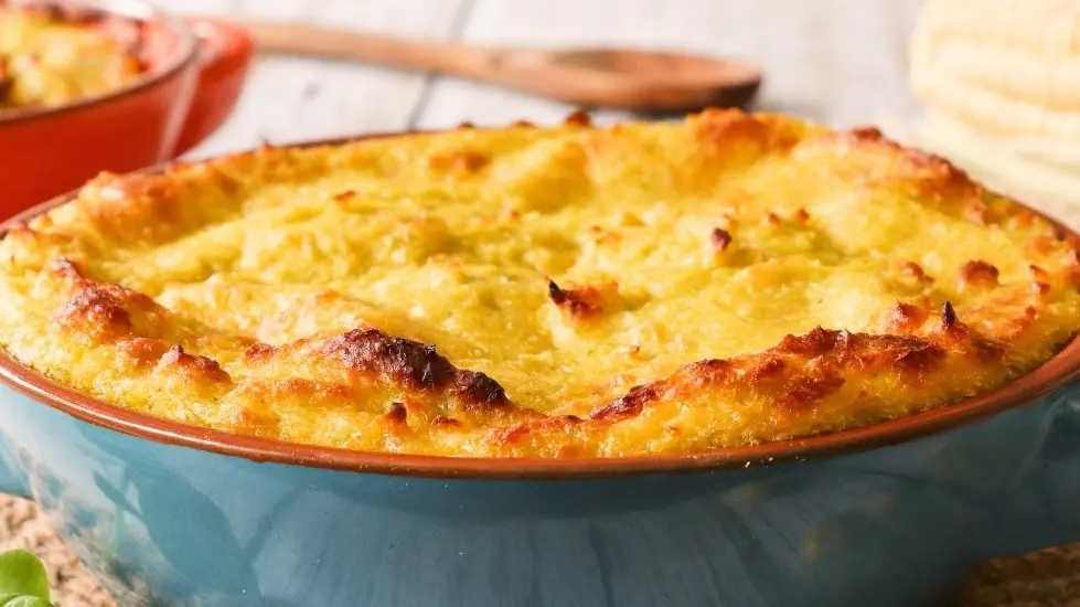 Pastel de choclo, tarata