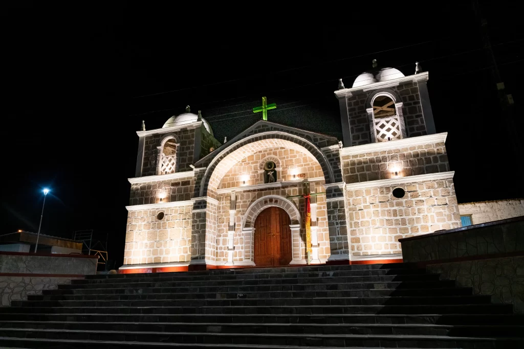 Iglesia de Santo Domingo de Ticaco, Tarata llaqtapi
