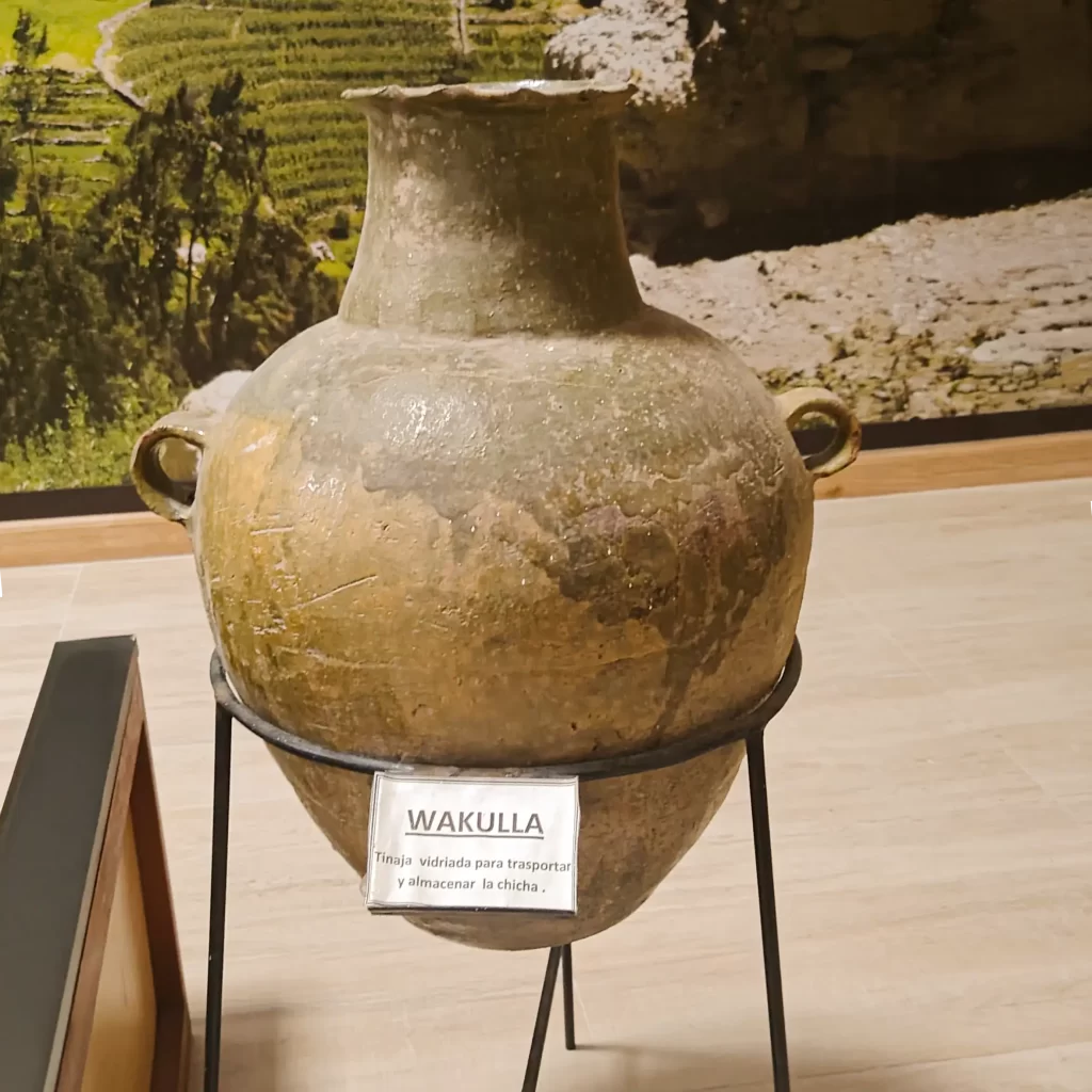 Wakulla, Sala de interpretación, Tarata